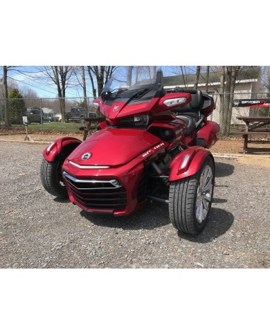 INSERTS DE CALANDRE SPYDER F3 COULEUR ROUGE INTENSE (18 PCS )