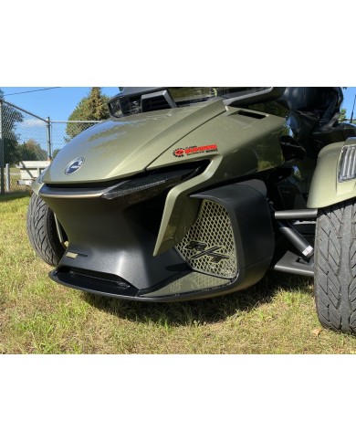 Grilles avant RT 2020 et plus 2 logos RT Vert Highland avec lettres RT noires